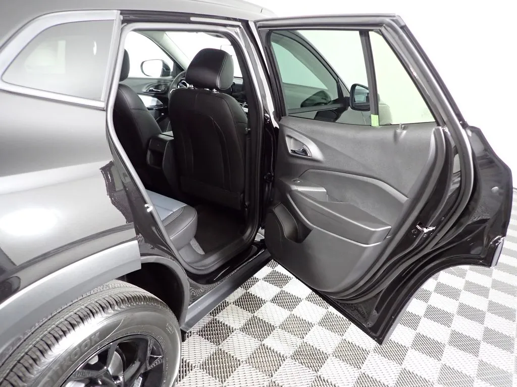 Chevrolet Trax photo 32