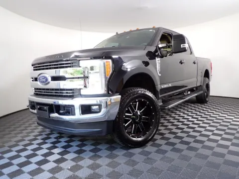 Photos of 2019 Ford F-250SD Lariat for sale in Logan, OH at Don Wood Chevrolet