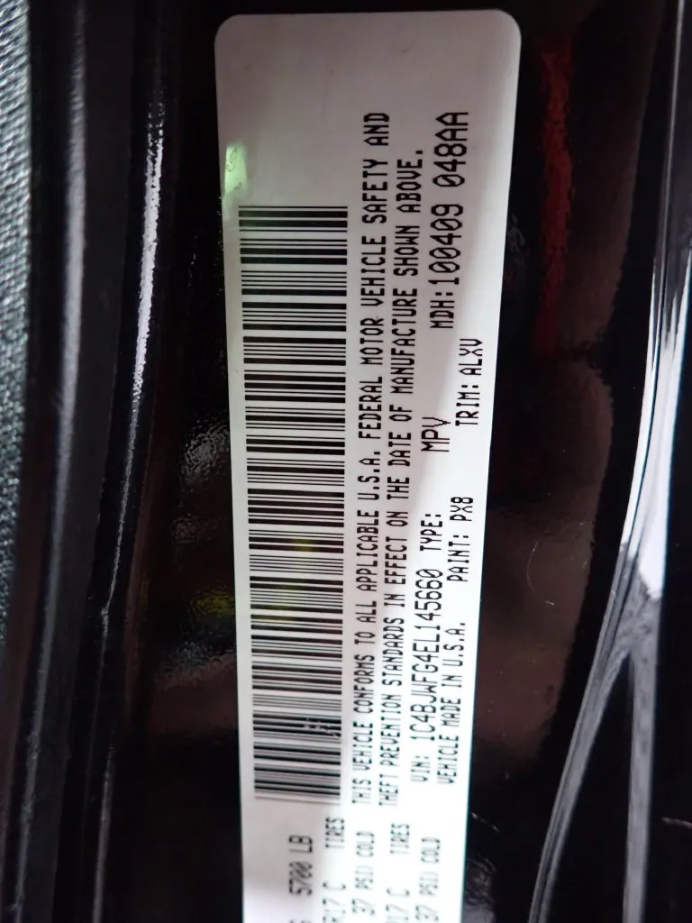 Jeep Wrangler photo 36