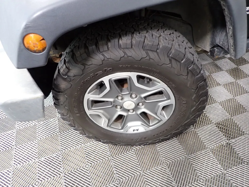 Jeep Wrangler photo 31