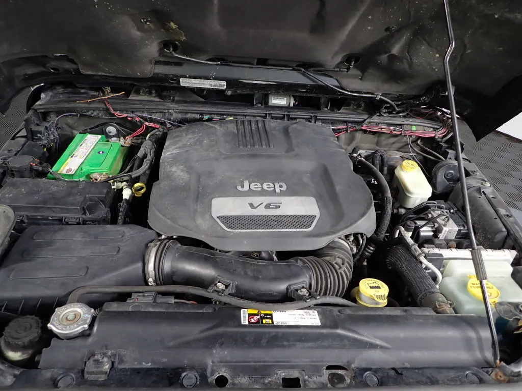 Jeep Wrangler photo 33
