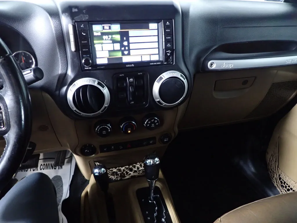 Jeep Wrangler photo 21