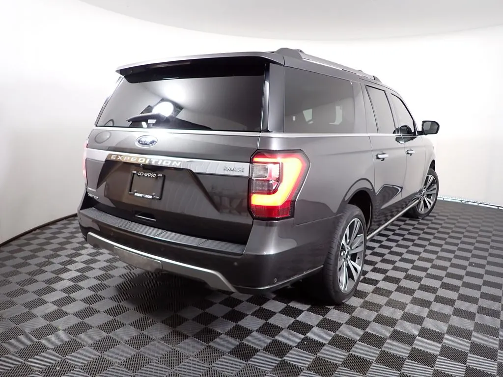 Ford Expedition MAX photo 19