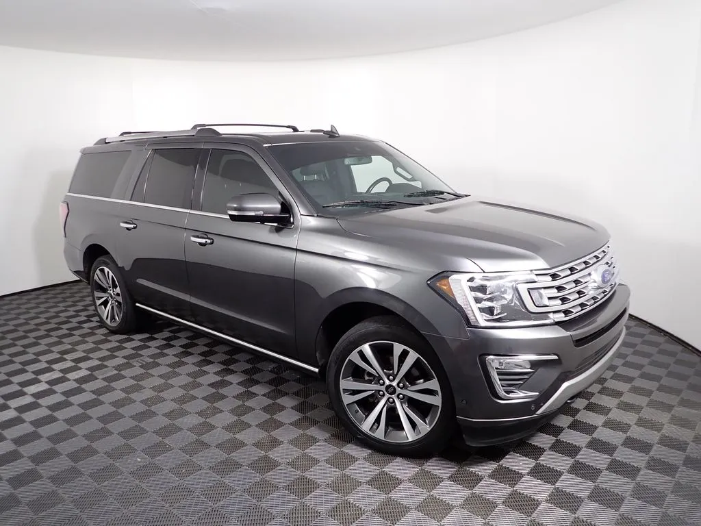 Ford Expedition MAX photo 8