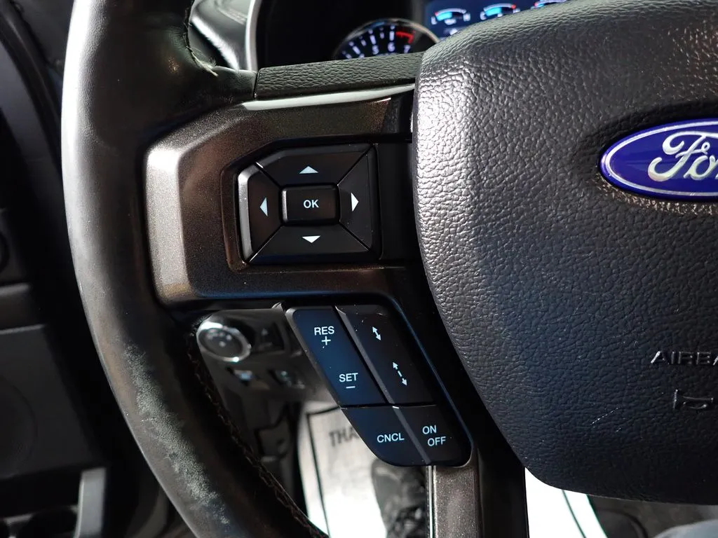 Ford Expedition MAX photo 29