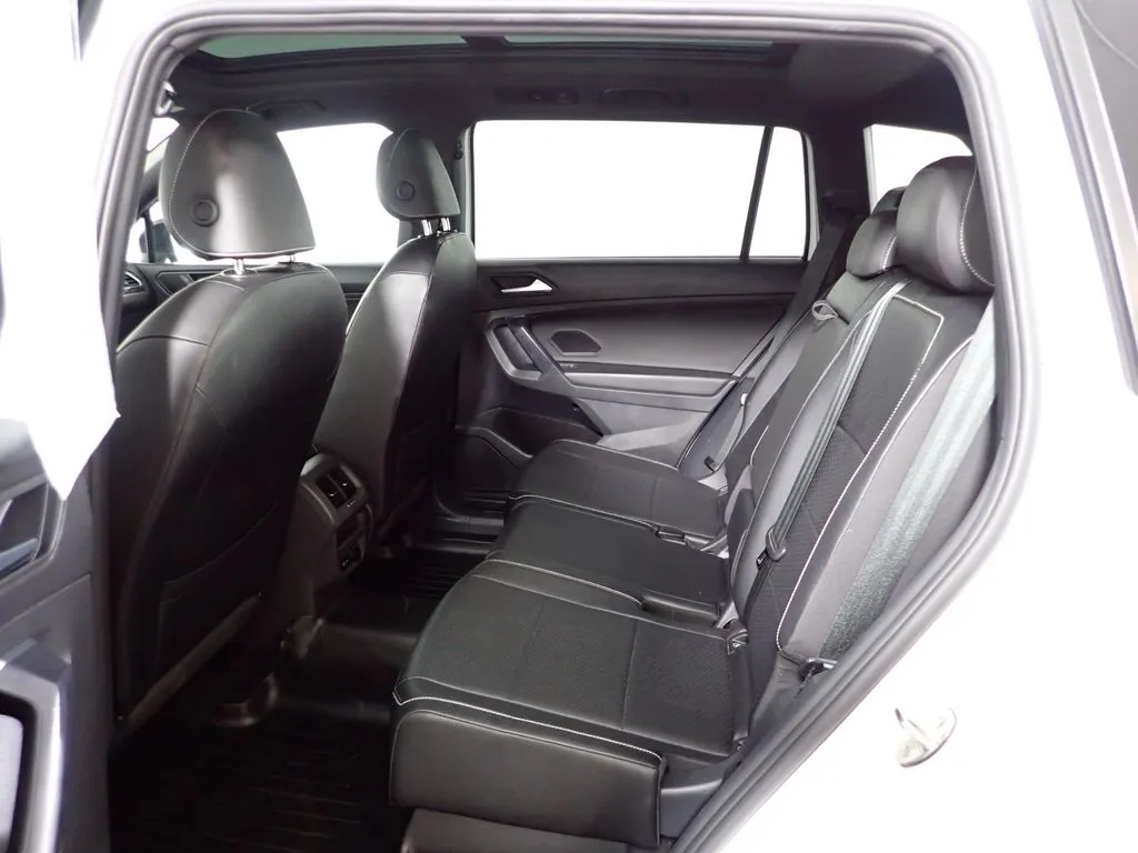 Volkswagen Tiguan photo 32