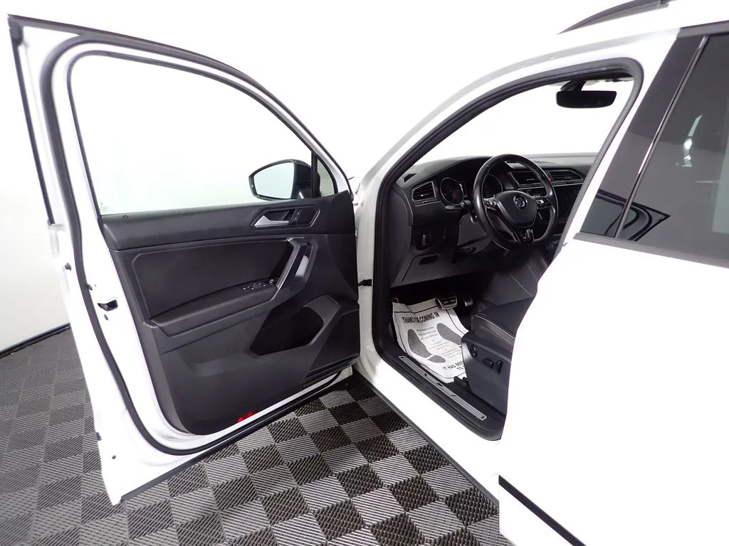 Volkswagen Tiguan photo 20