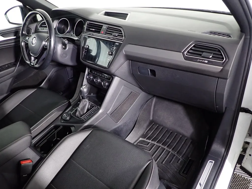 Volkswagen Tiguan photo 38