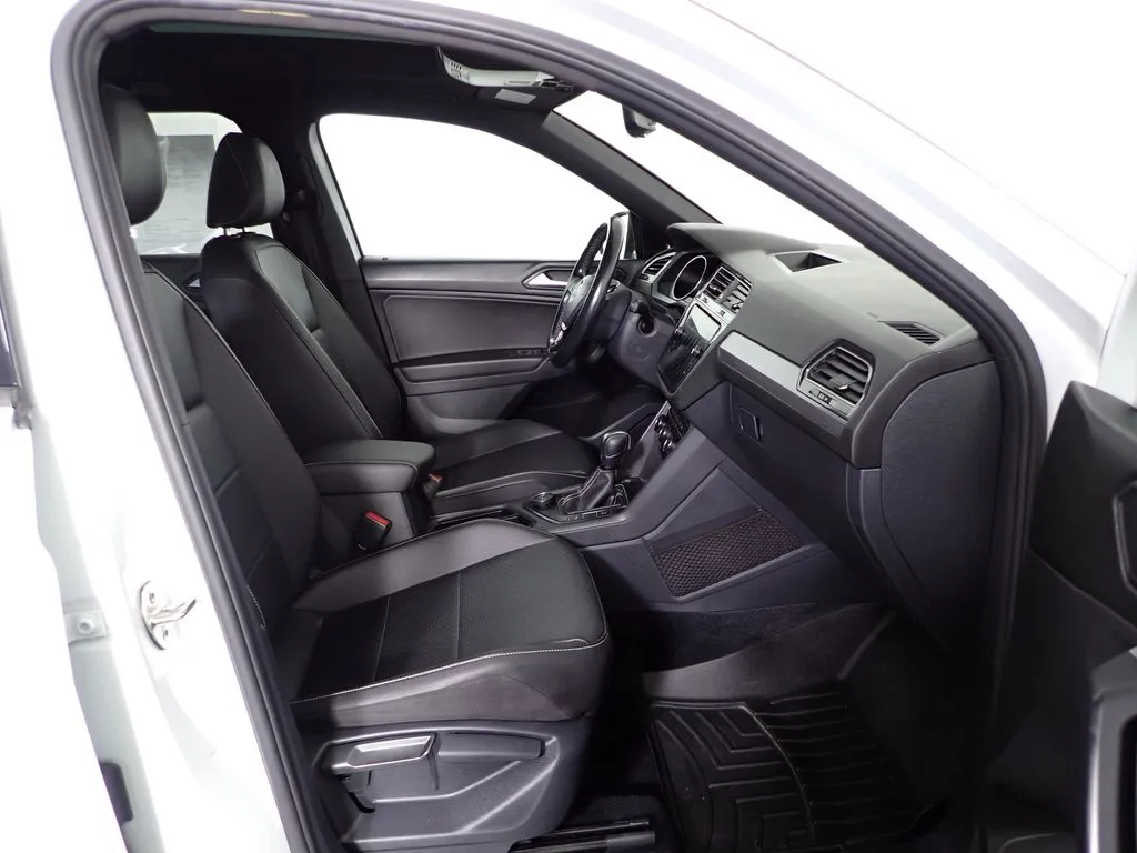 Volkswagen Tiguan photo 37