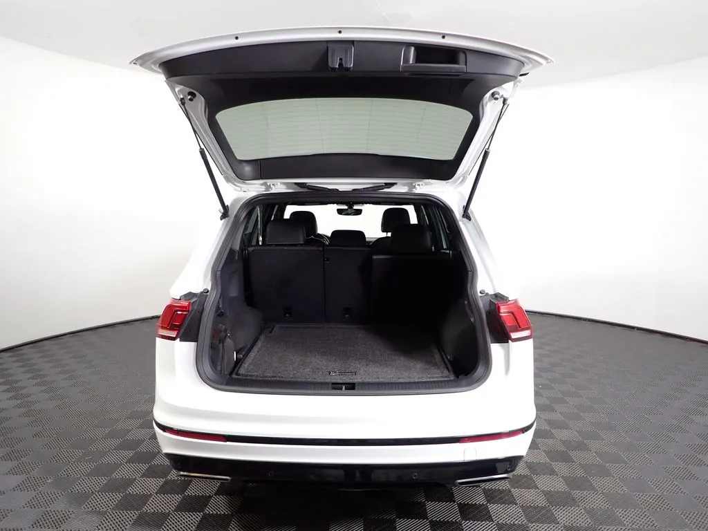 Volkswagen Tiguan photo 16