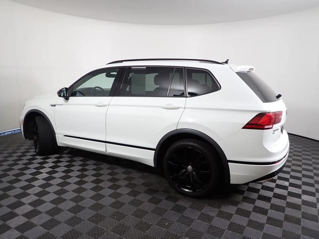 Volkswagen Tiguan photo 13