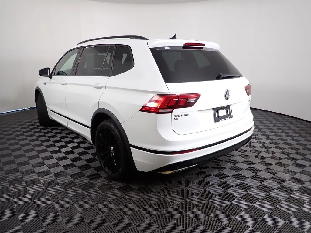 Volkswagen Tiguan photo 14
