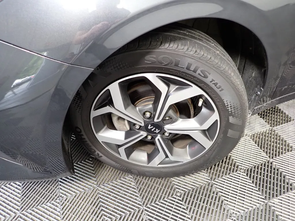 Kia Forte photo 35