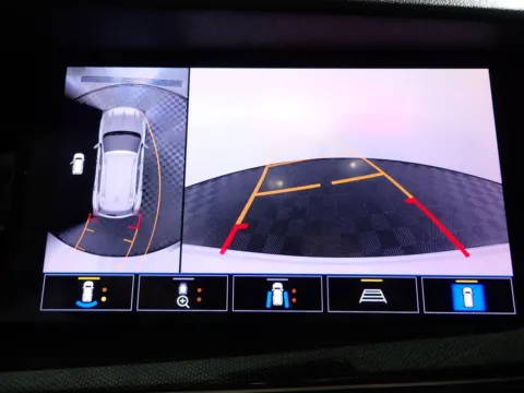 More photos of 2021 Buick Envision Essence at Don Wood Chevrolet, OH