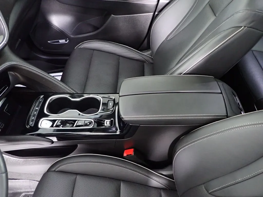 Buick Envision photo 33