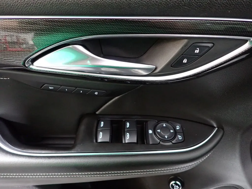 Buick Envision photo 22