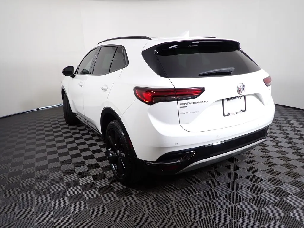 Buick Envision photo 14