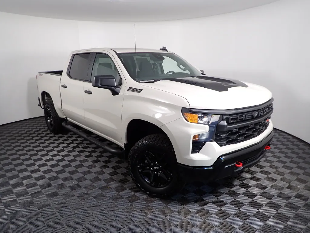 Chevrolet Silverado photo 5