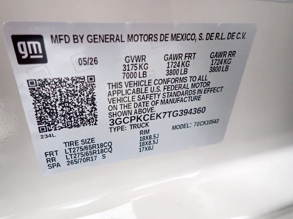 Chevrolet Silverado photo 42