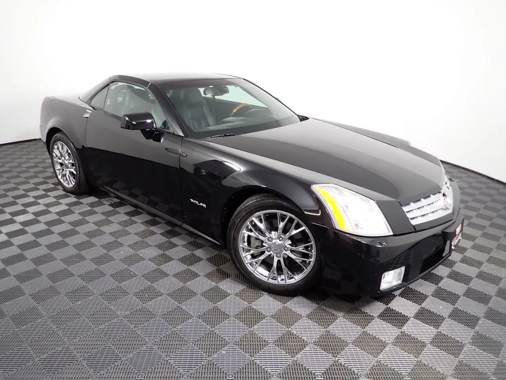 Cadillac XLR photo 8