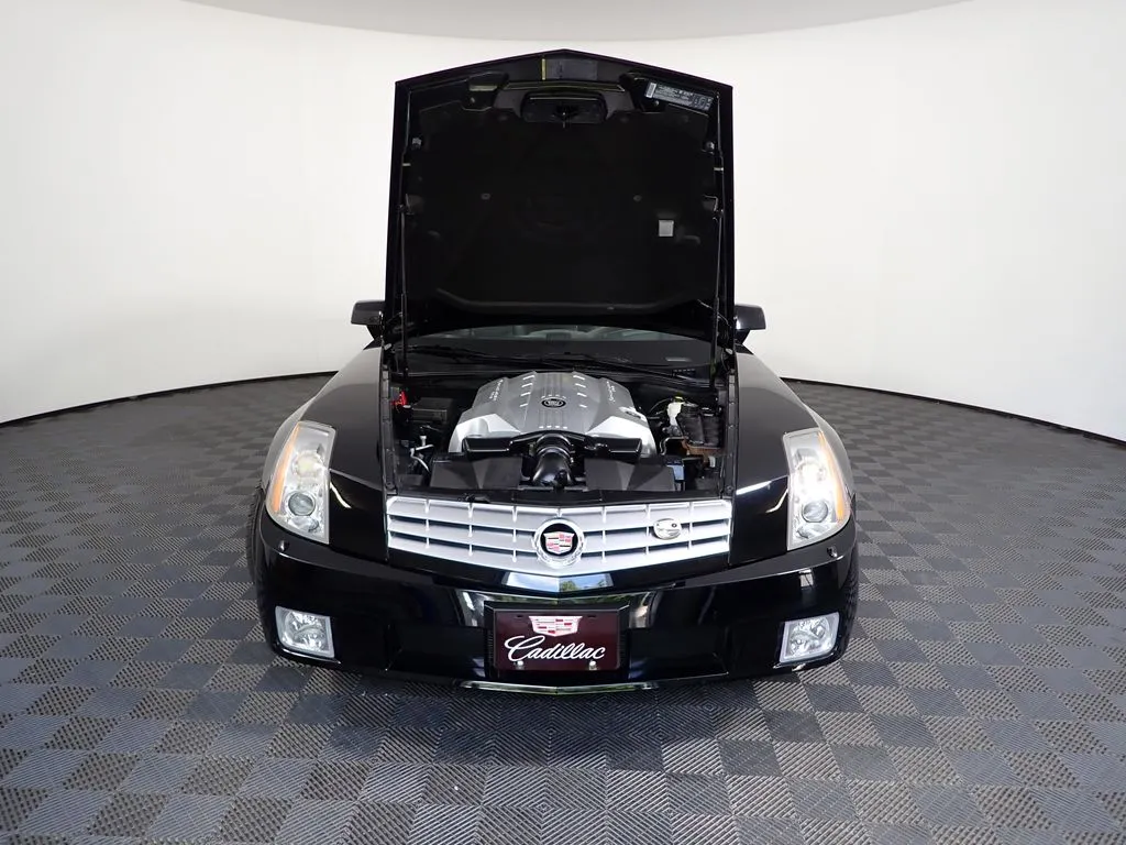 Cadillac XLR photo 33
