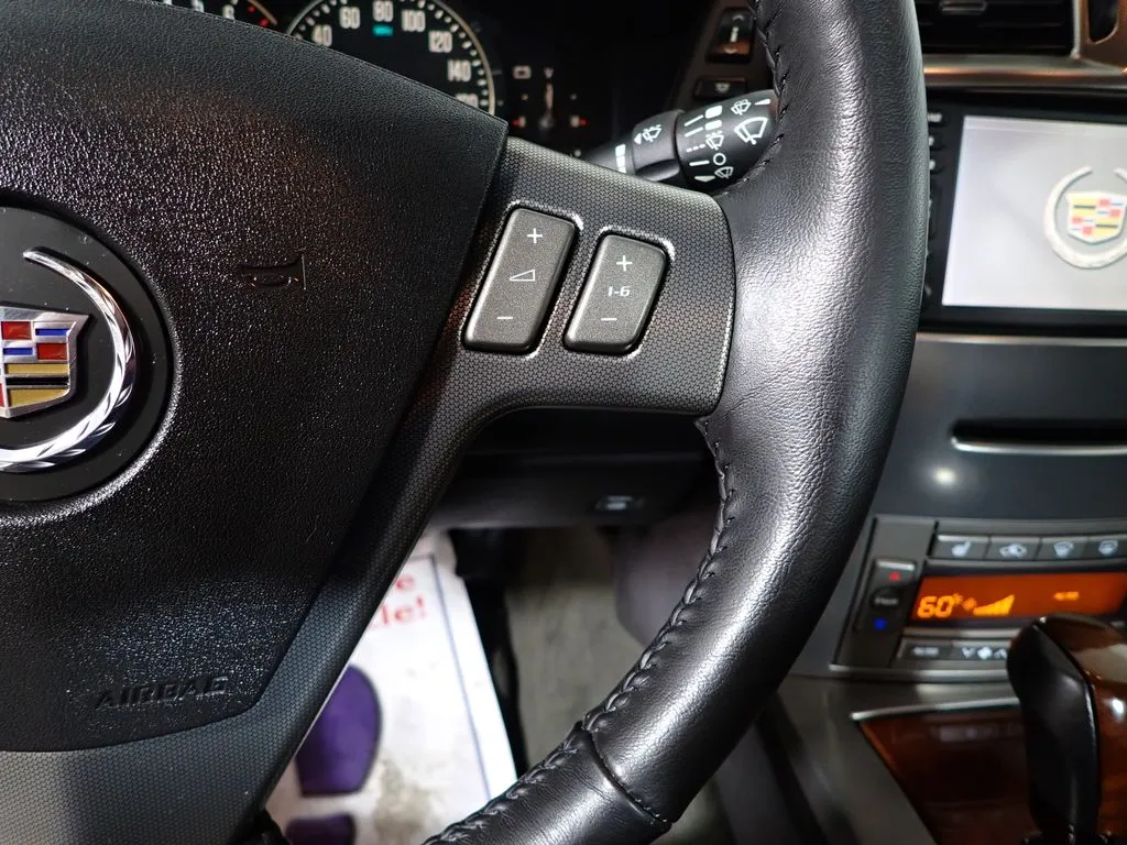 Cadillac XLR photo 25