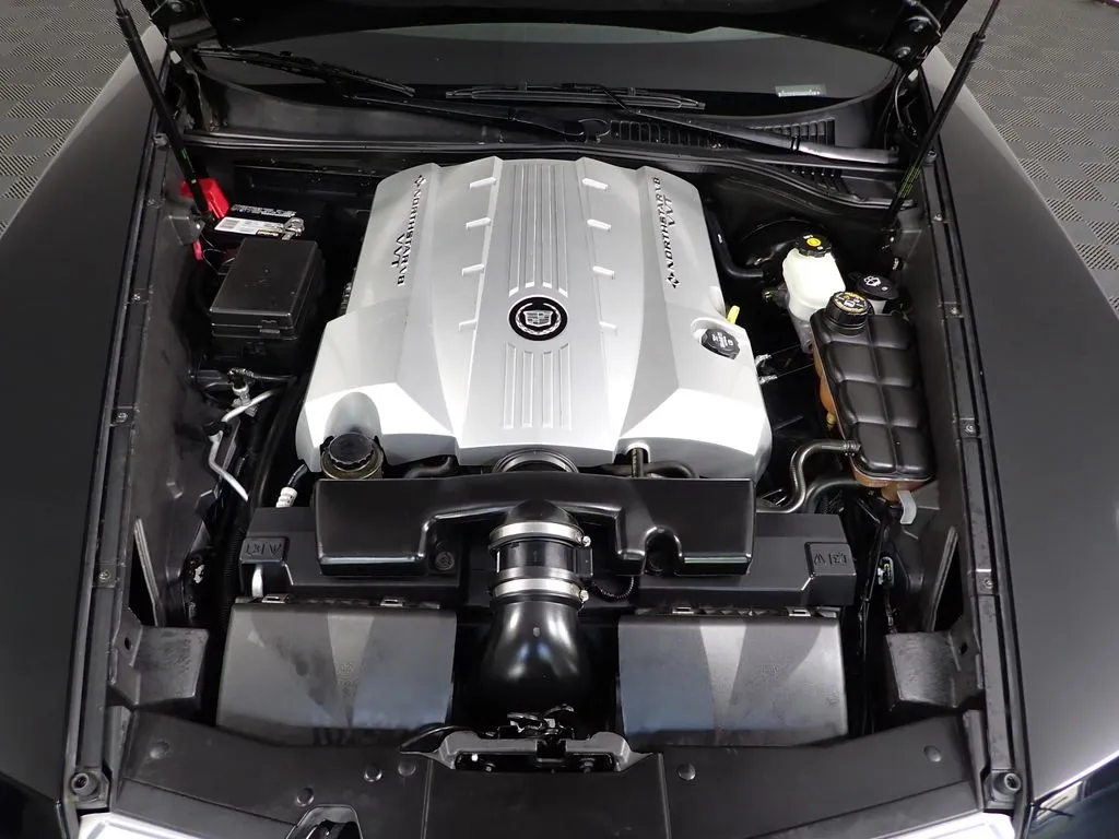 Cadillac XLR photo 34