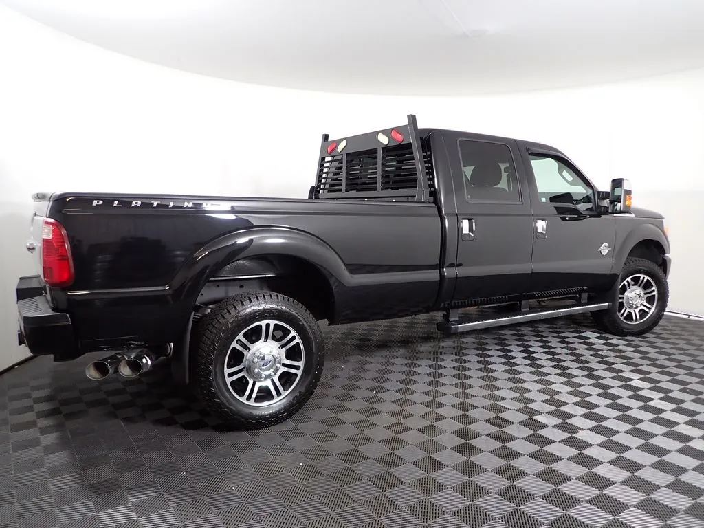 Ford F350SD photo 19
