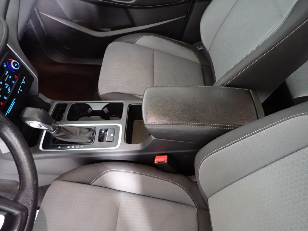 Ford Escape photo 28