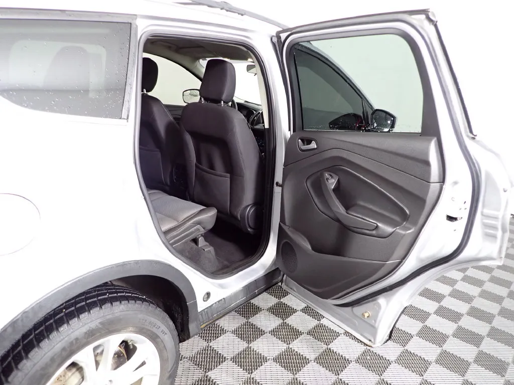 Ford Escape photo 32