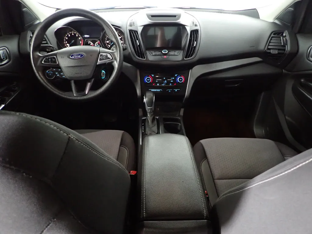 Ford Escape photo 29