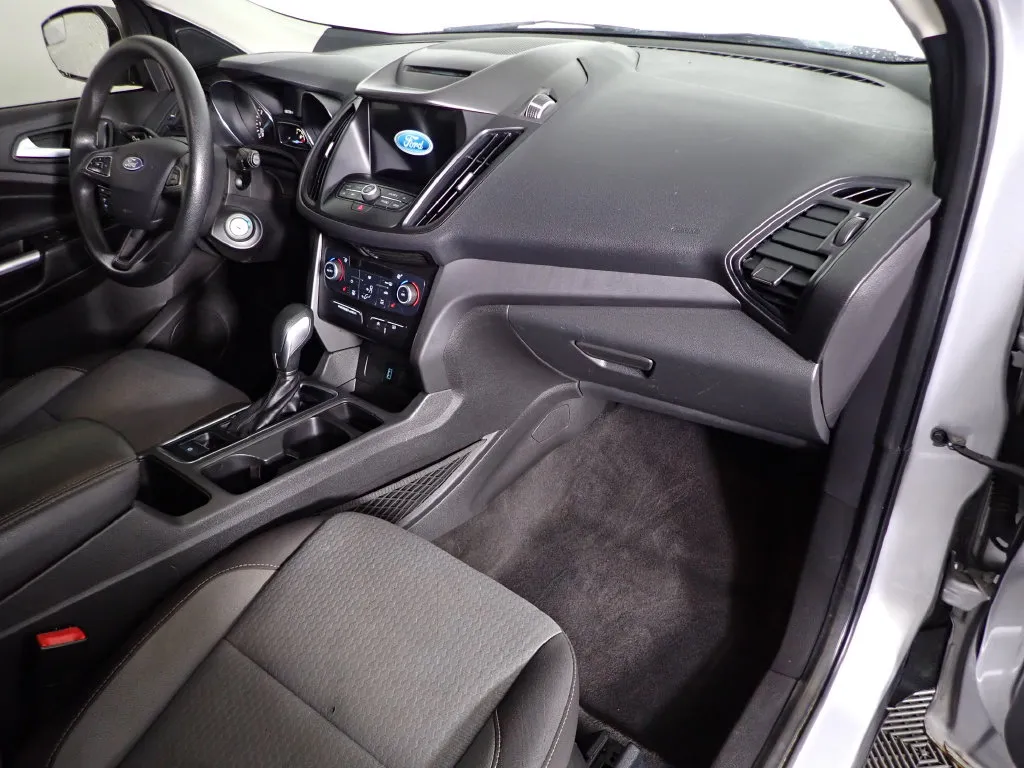 Ford Escape photo 36