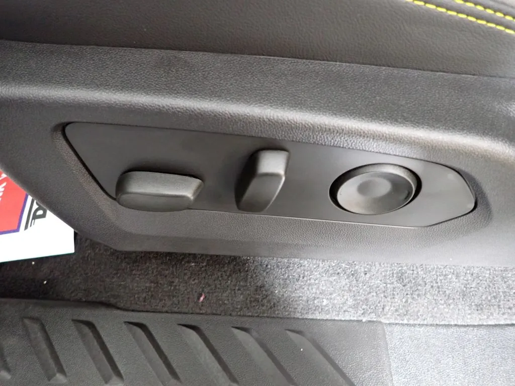 Chevrolet Colorado photo 26