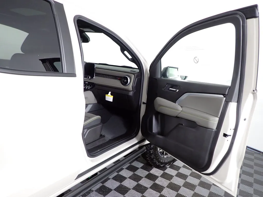 Chevrolet Colorado photo 41