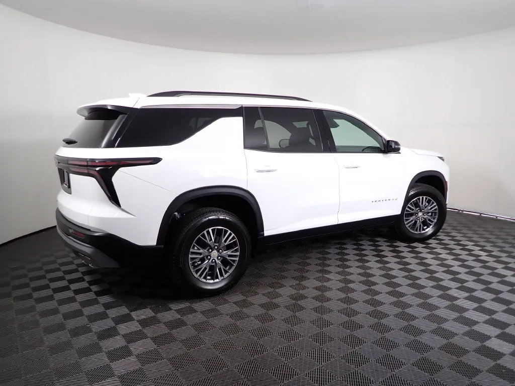 Chevrolet Traverse photo 19