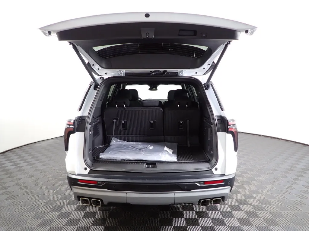 Chevrolet Traverse photo 15