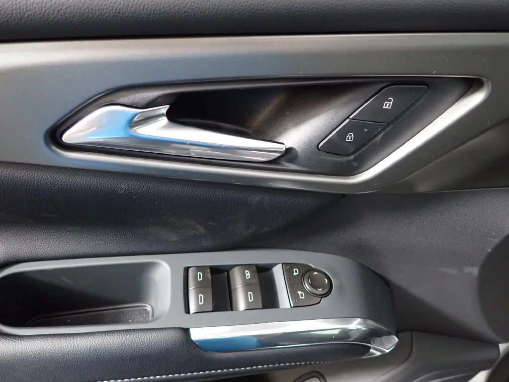 Chevrolet Traverse photo 21