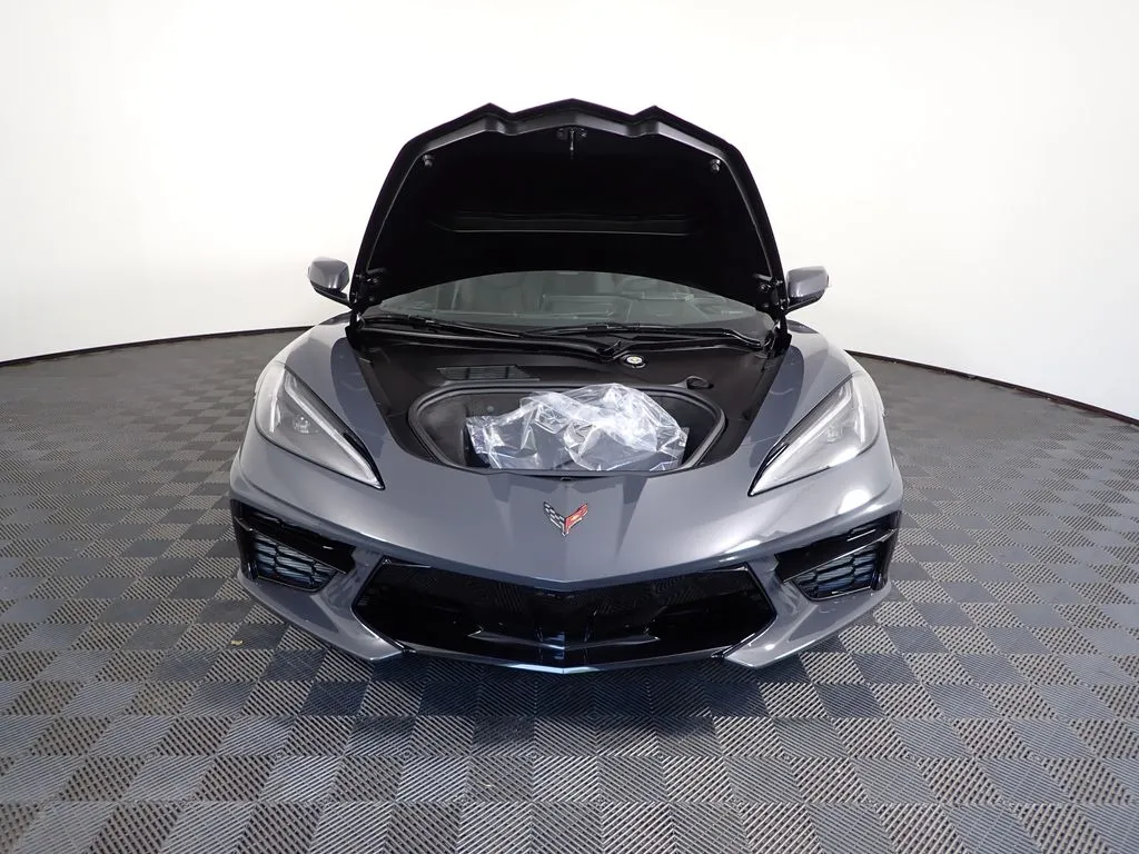 Chevrolet Corvette photo 13