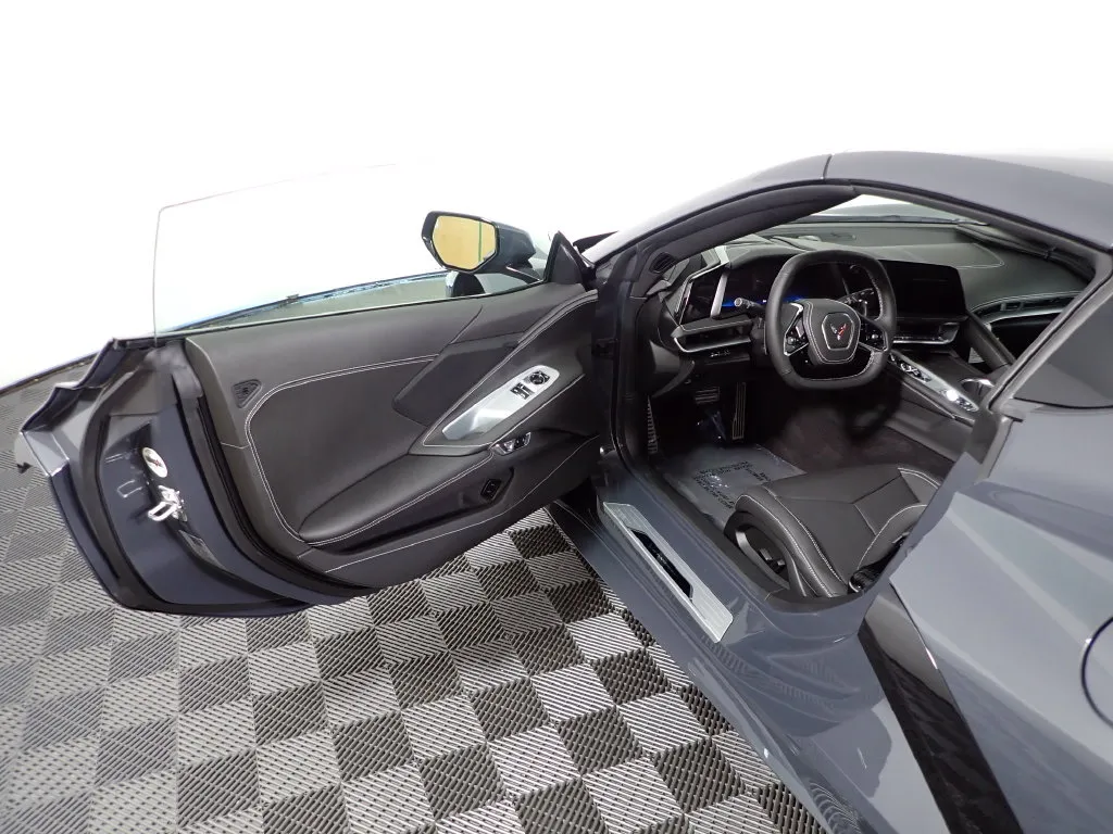 2027 Chevrolet Corvette 1LT - Photo 24