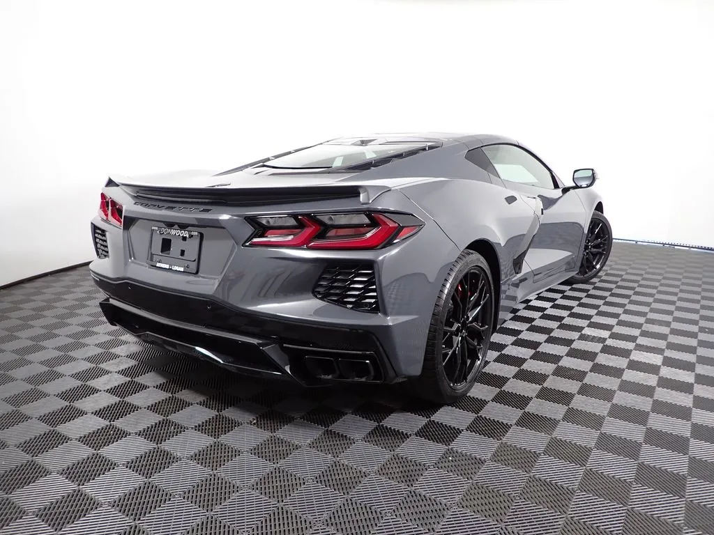 Chevrolet Corvette photo 22
