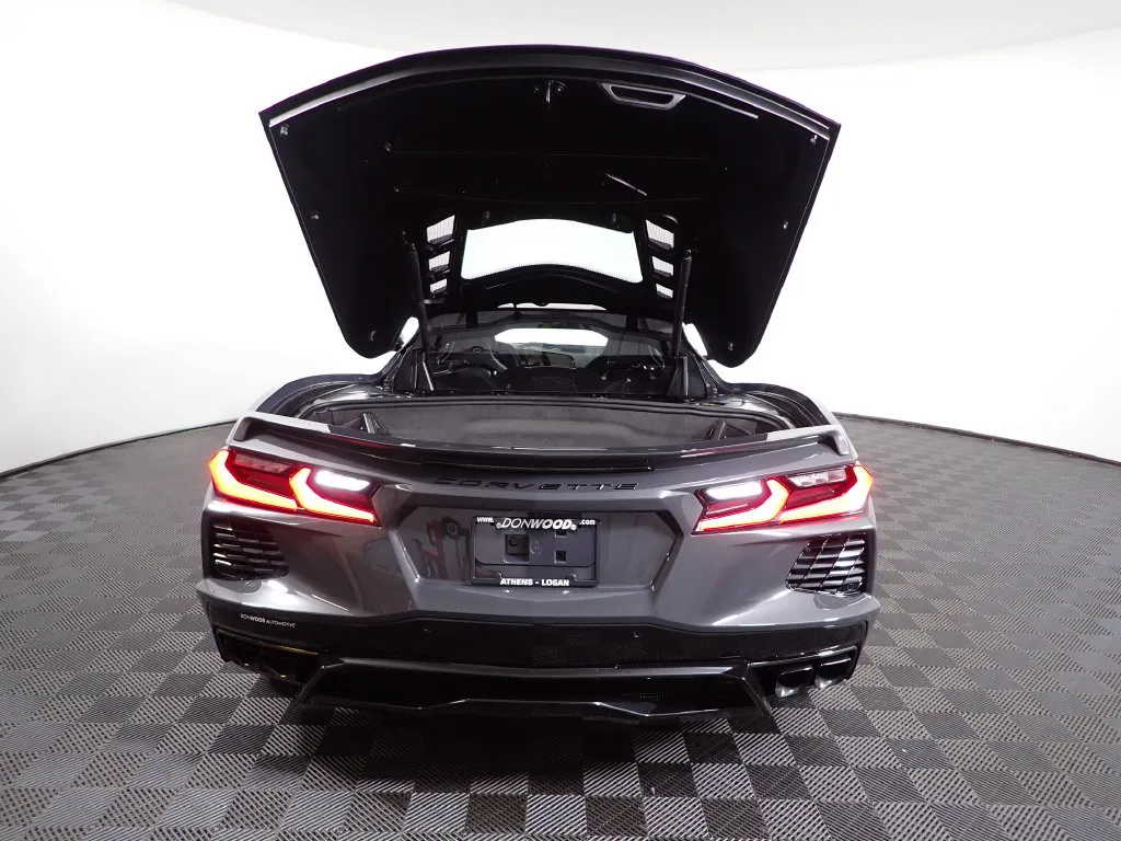 2027 Chevrolet Corvette 1LT - Photo 20