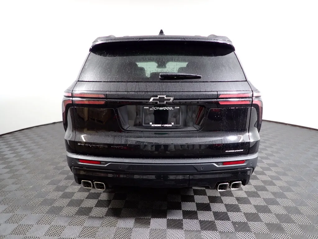 Chevrolet Traverse photo 14