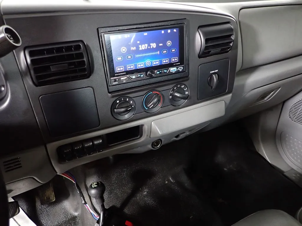 Ford F-250SD photo 25