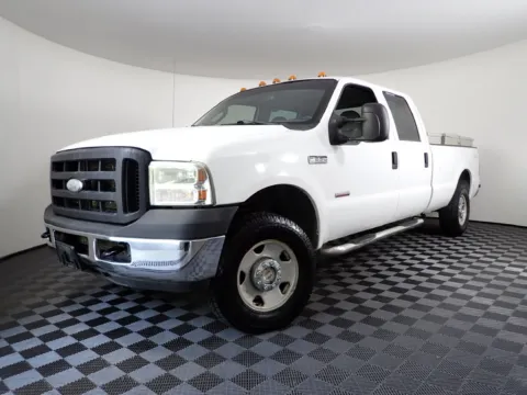 Photos of 2006 Ford F-250SD XL for sale in Logan, OH at Don Wood Chevrolet