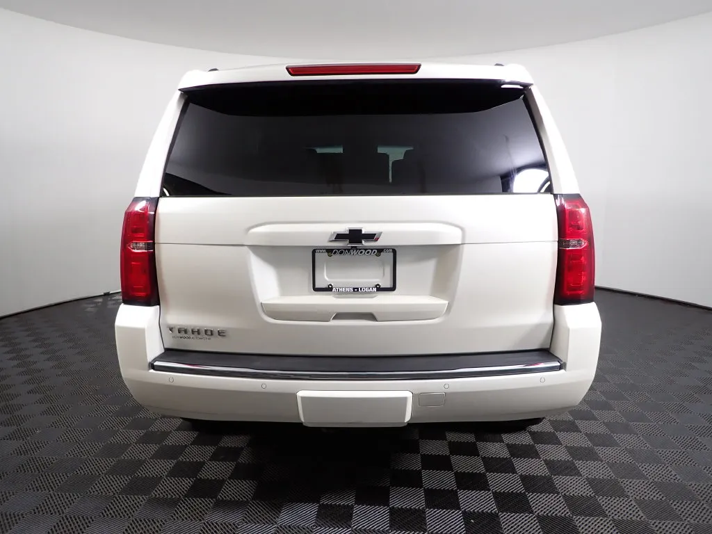 Chevrolet Tahoe photo 17