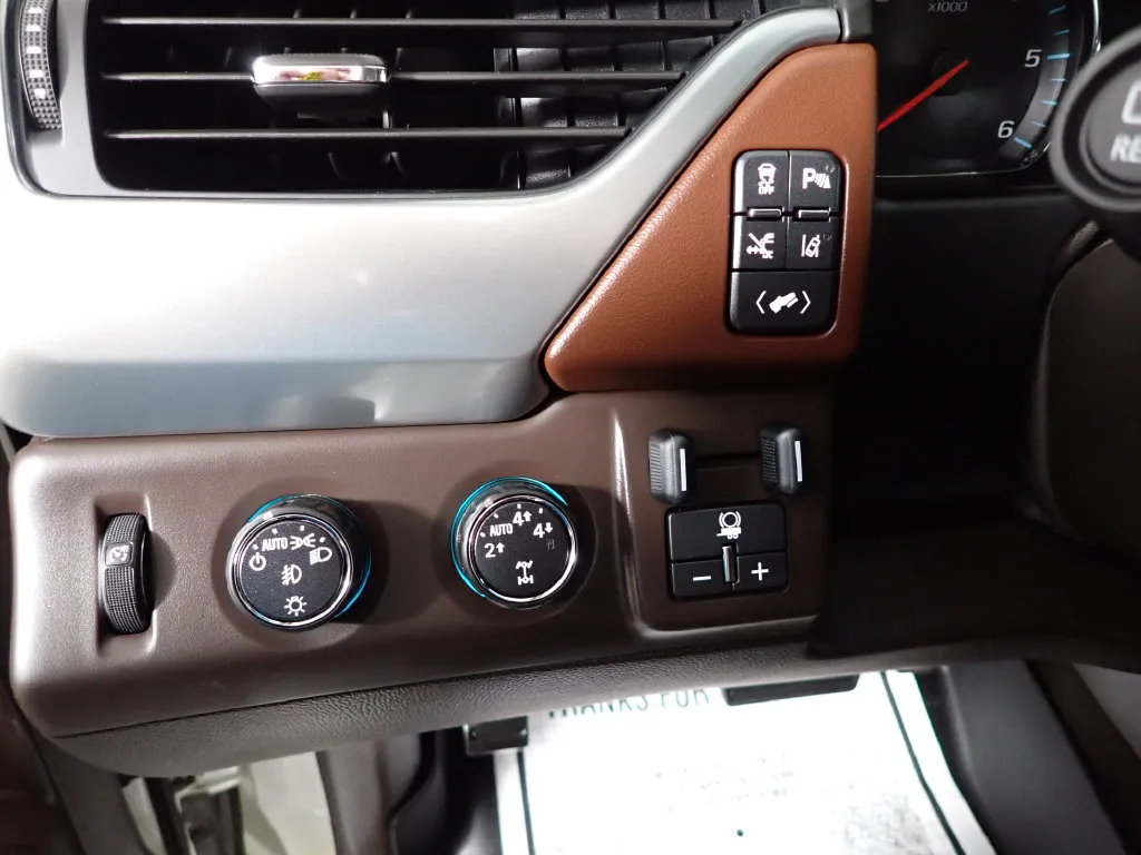 Chevrolet Tahoe photo 29