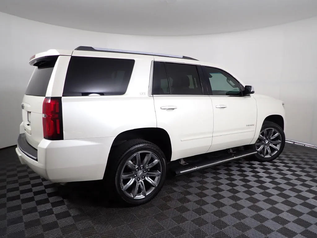 Chevrolet Tahoe photo 23