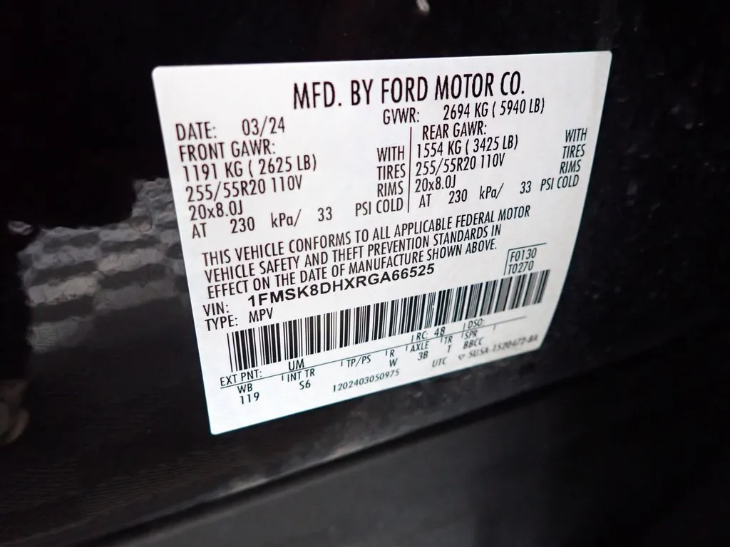 Ford Explorer photo 46