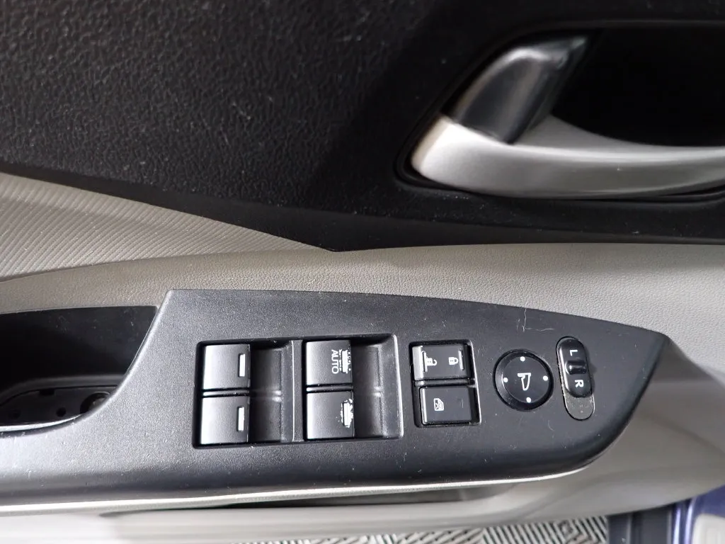 Honda CR-V photo 17