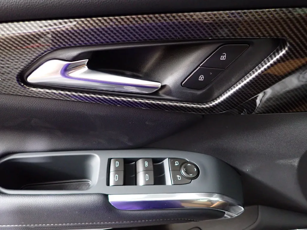 Chevrolet Traverse photo 23